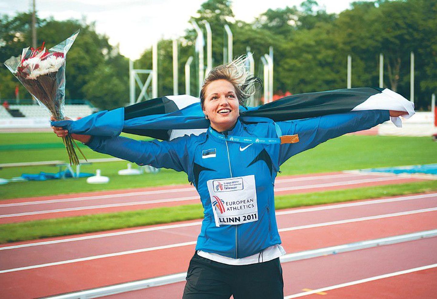 Vapper Eesti tüdruk Liina Laasma viskas end viimase katsega Euroopa juunioride meistriks ja võis kodupubliku ees võitu tähistada.
