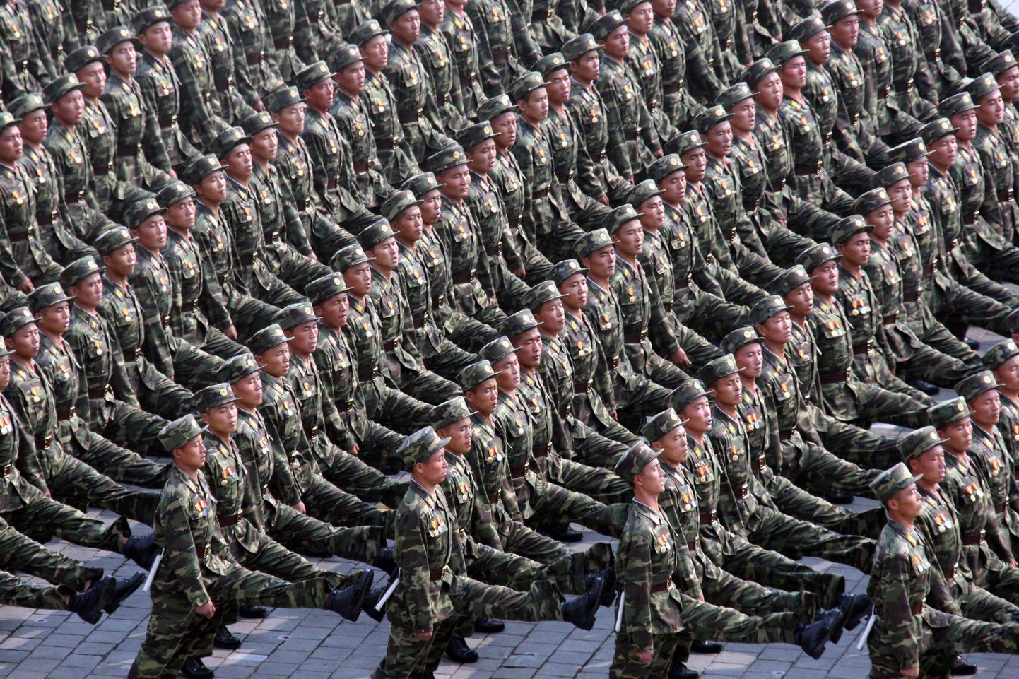 Põhja-Korea sõjaväeparaad.