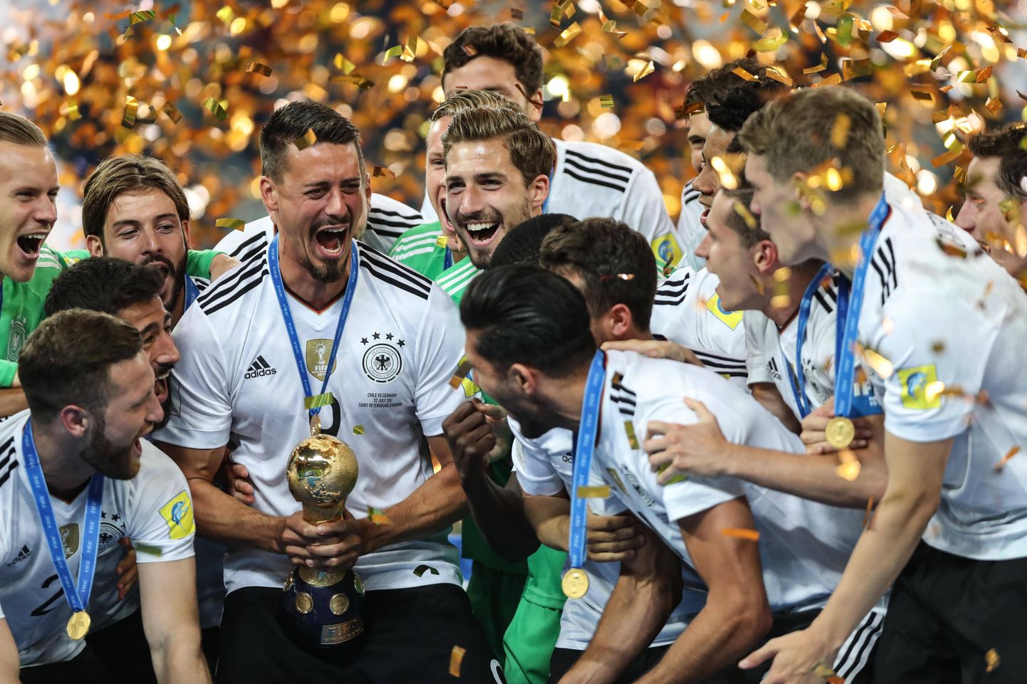 Saksamaa jalgpallikoondis võitis maailmajagude karikaturniiri.