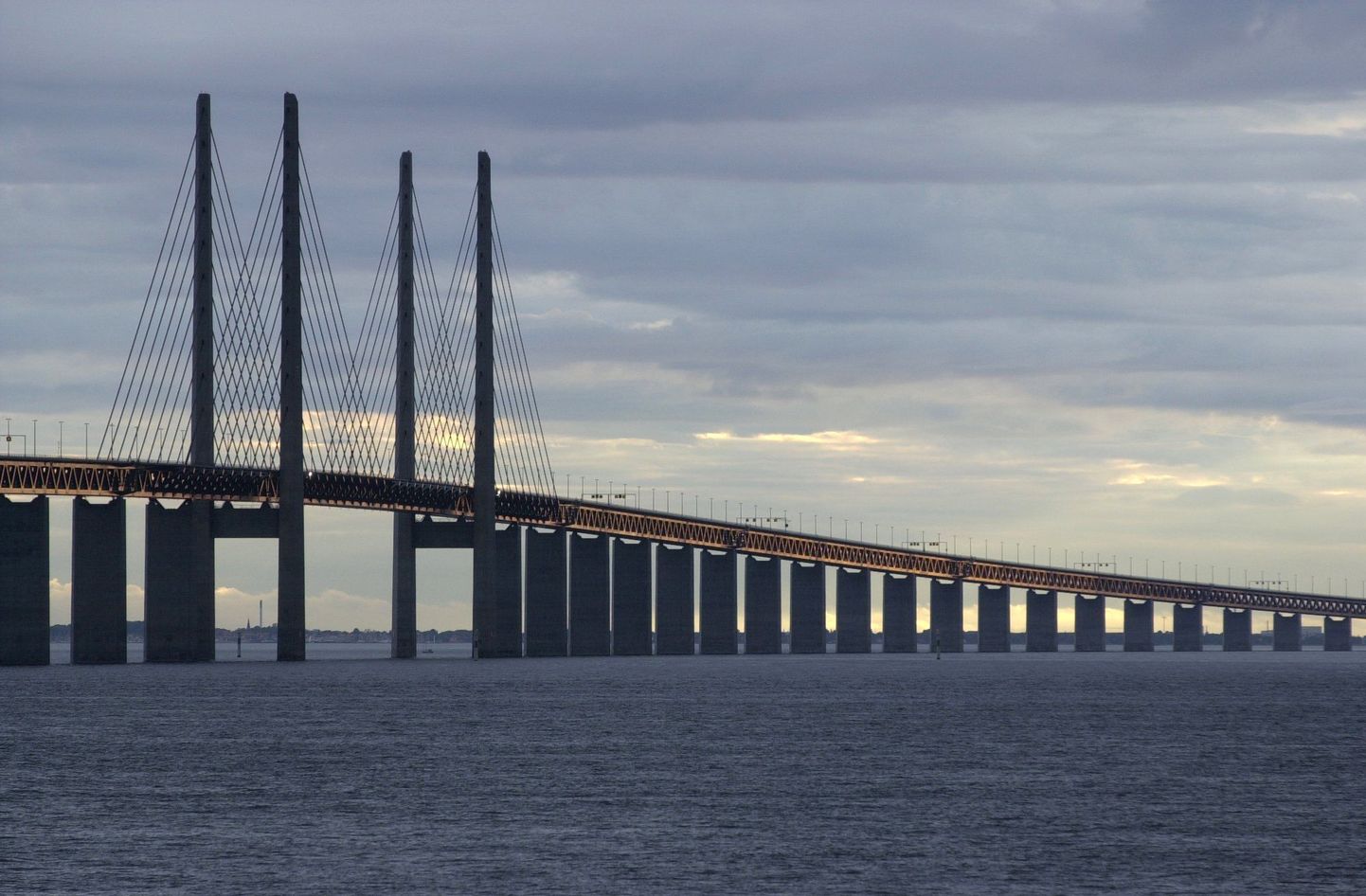 Öresundi sild, mis ühendab Kopenhaagenit ja Malmöt.