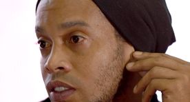 Staarjalgpallur Ronaldinho kaotas lennuõnnetuses sõbra