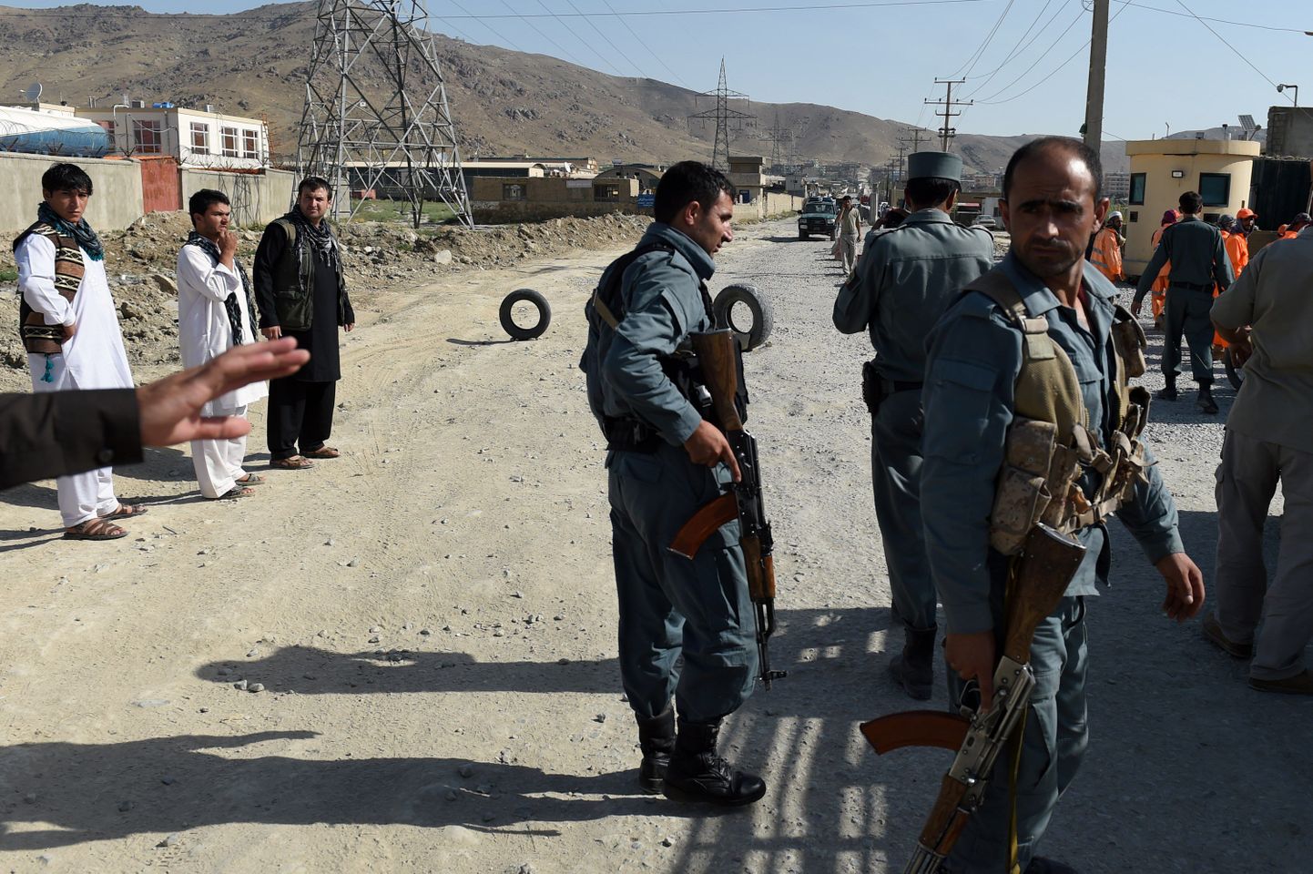 Afgaani politseinikud rünnatud sõjaväebaasi juures.