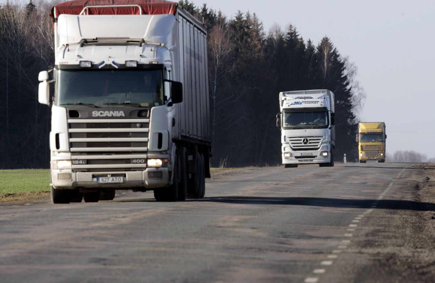 Ülemöödunud talvel suunati nädalavahetuse tipptundide ajaks veoautod Tallinna-Tartu maanteelt ära Piibe maanteele.