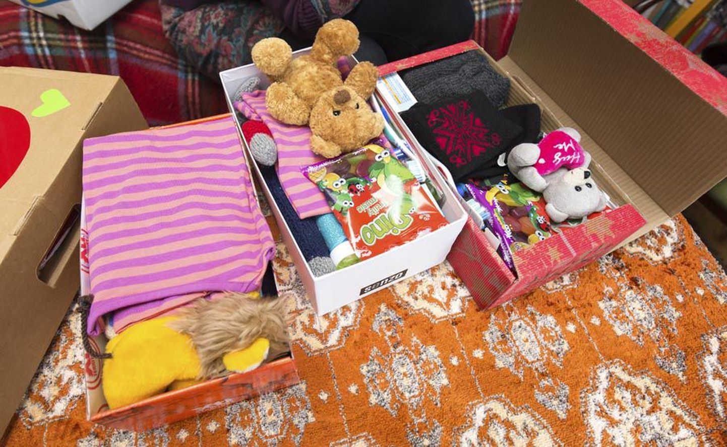 Mitu Viljandimaa kogudust ja üks kauplus on liitunud üleskutsega koguda põgenikelaagrites elavatele mudilastele mänguasju.