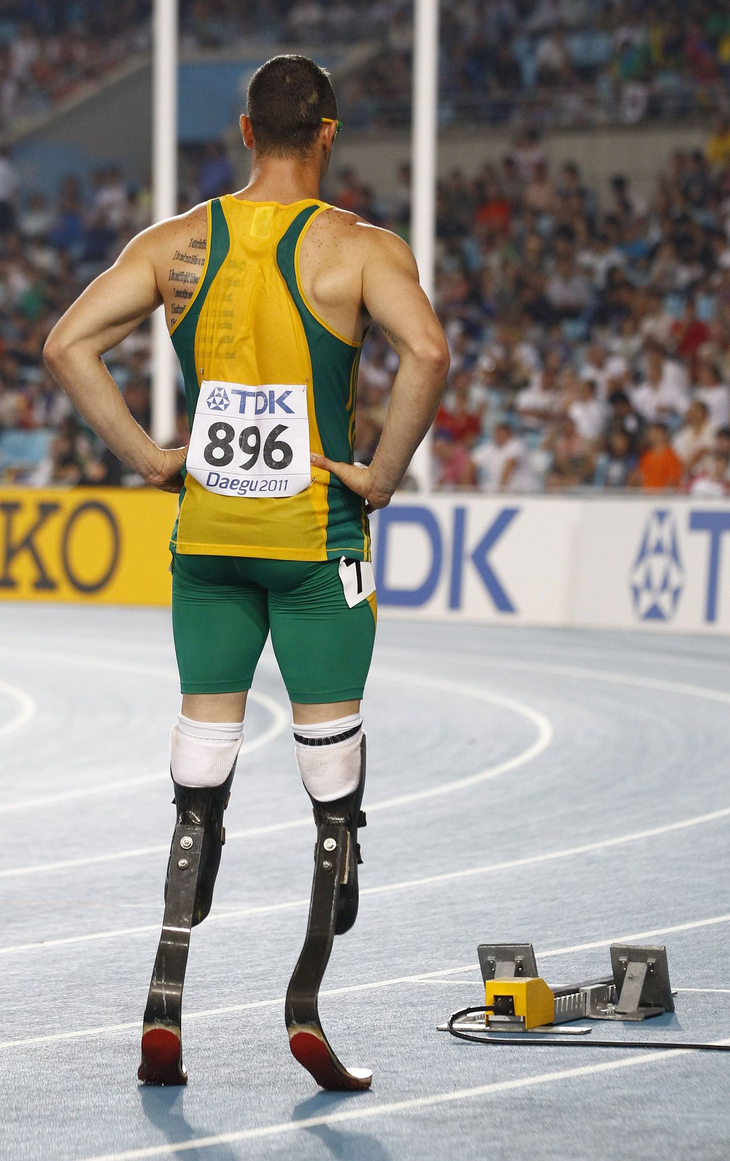 Oscar Pistorius 400 m jooksus finaali ei jõudnud.