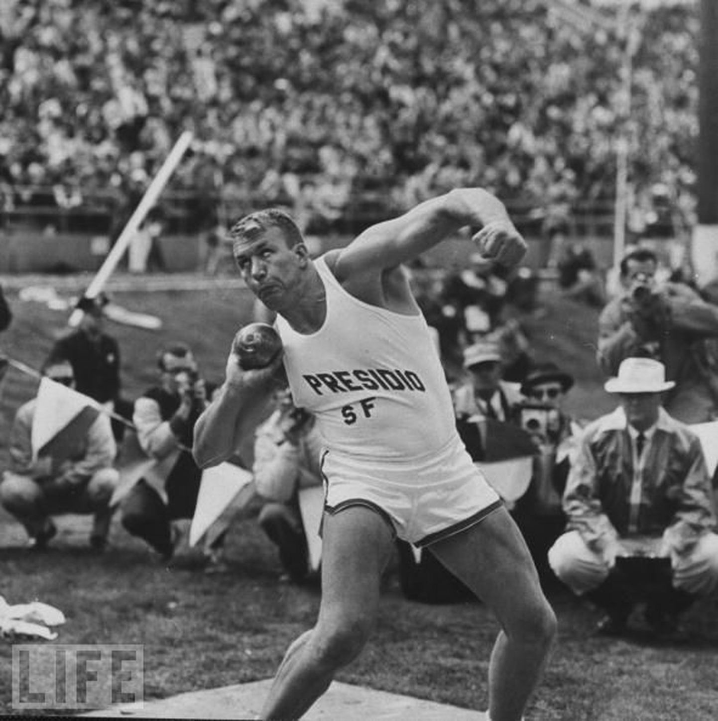 Bill Nieder 1960. aasta Rooma olümpial.