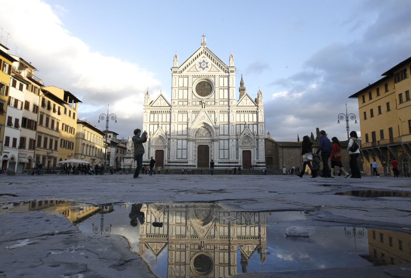 Santa Croce kirik Firenzes.