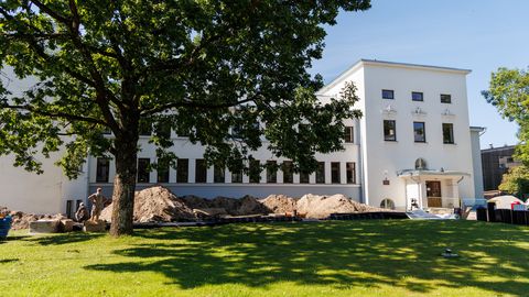 Sisepinged Pärnu ühisgümnaasiumis: linn tegi koolile mitu ettekirjutust