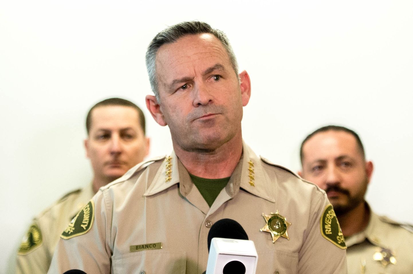 Šerif Chad Bianco.