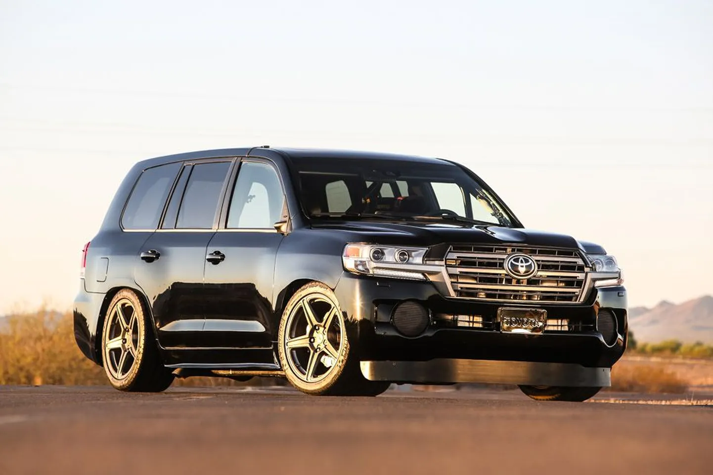 Toyota Land Speed Cruiser.