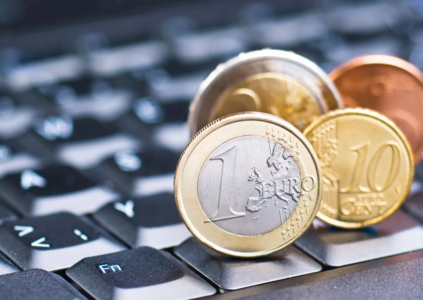 Balti suurim e-kaupleja kahekordistab investeeringuid oma Eesti e-poodi.