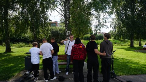 «Meie ise lõime need gängid laiali.» Tund Võru linna tänavatel noorte seltsis