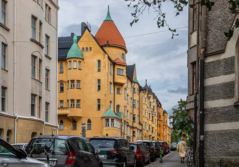 Улица Кауппиаанкату на полуострове Катаянокка.