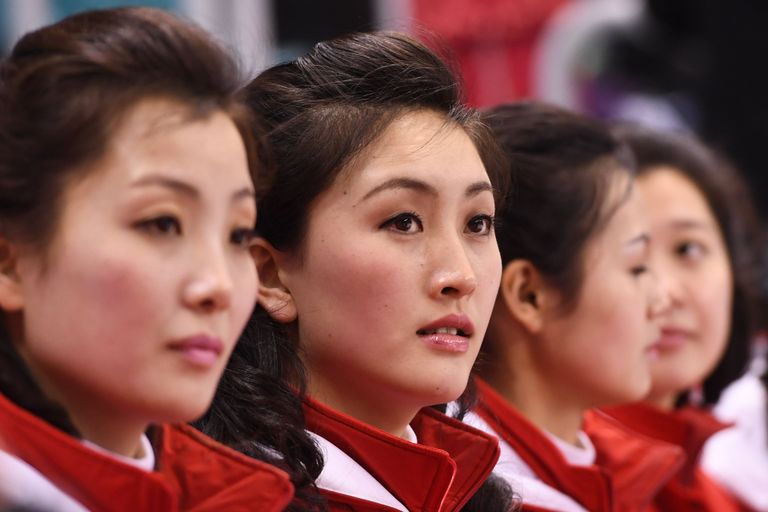 Põhja-Korea ergutustüdrukuid süüdistatakse propaganda levitamises