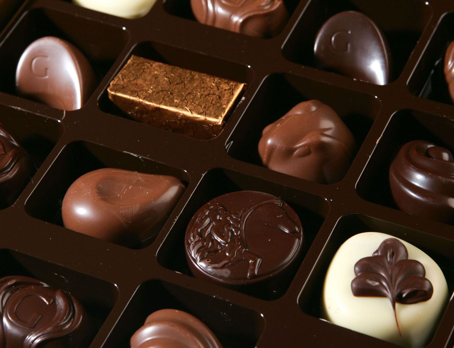 Belgia firma Godiva šokolaadikommid.