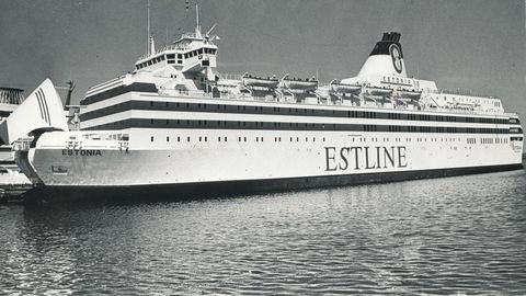 В июле судно Транспортного департамента начнет предварительное исследование парома «Эстония»