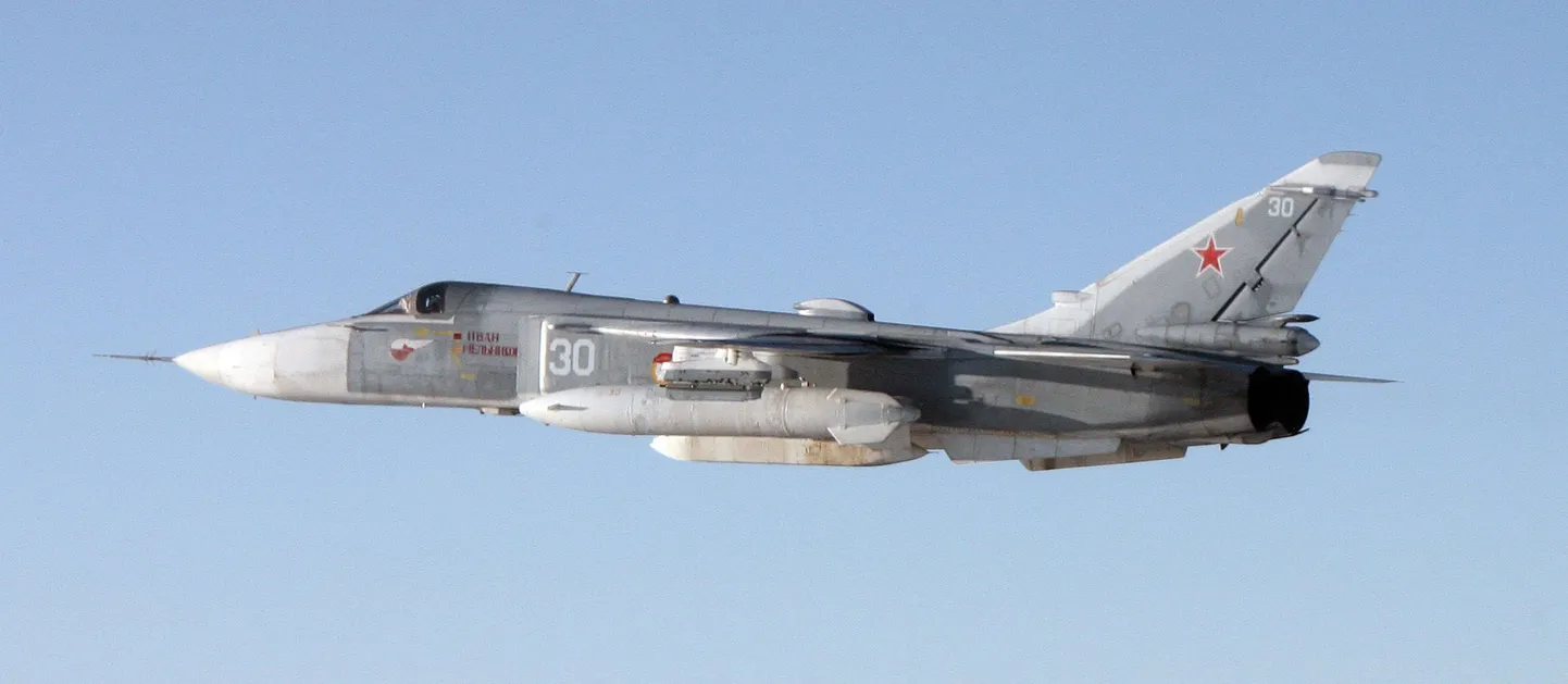 Vene Su-24 sõjalennuk.