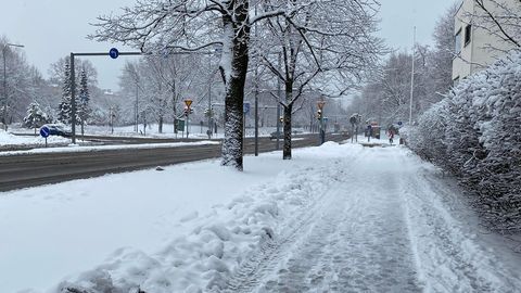 LUGEJA FOTOD ⟩ Soomes viibiv eestlane: siin ka tuiskab, aga teed on hooldatud ja head