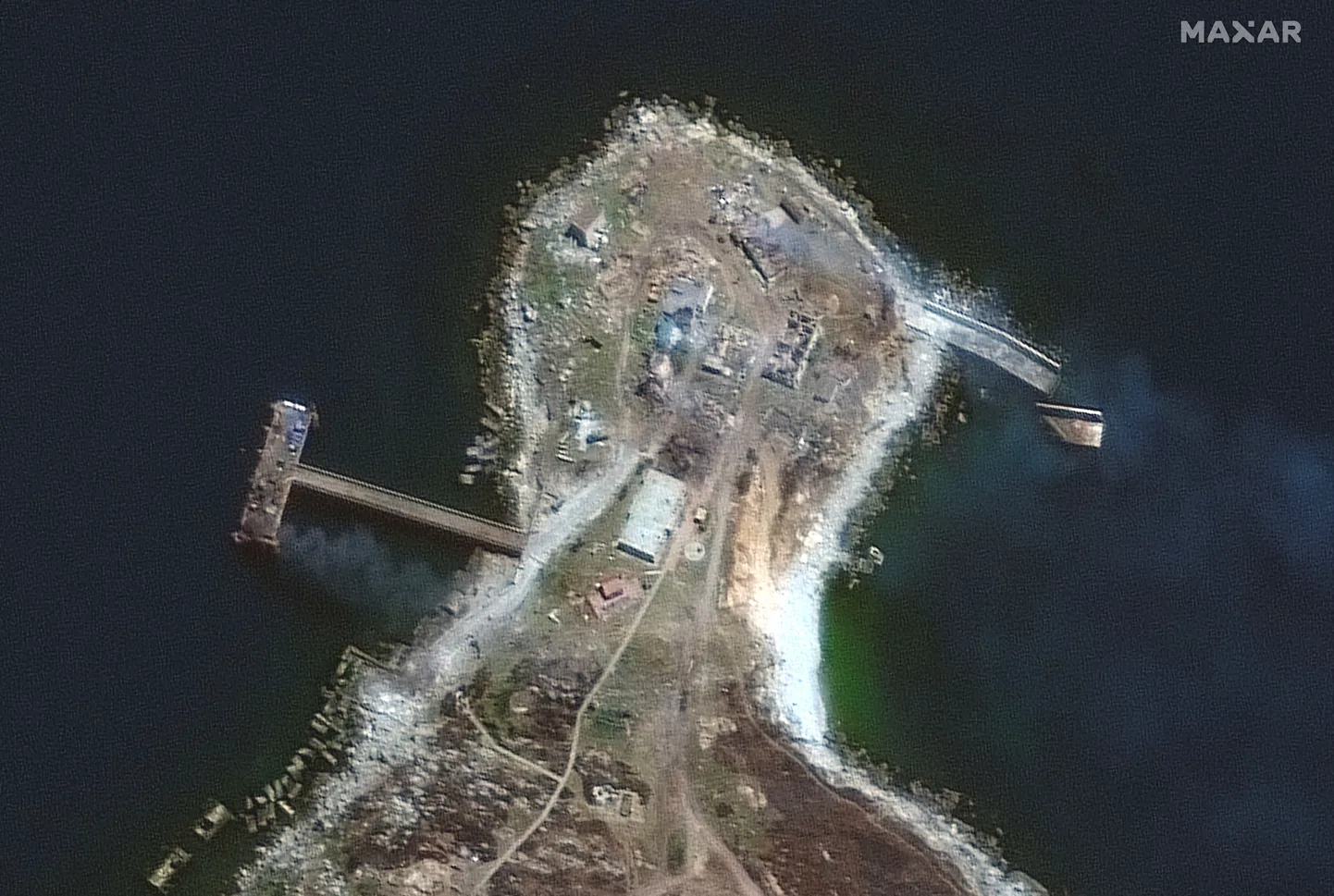 Остров Змеиный