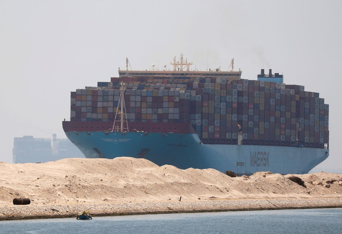 Maersk Line konteinerilaev Suessi kanalis juulis 2021. REUTERS/Amr Abdallah Dalsh