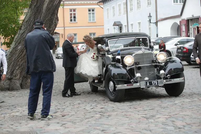 Jaan Toots ja Eve Kirs abielluvad