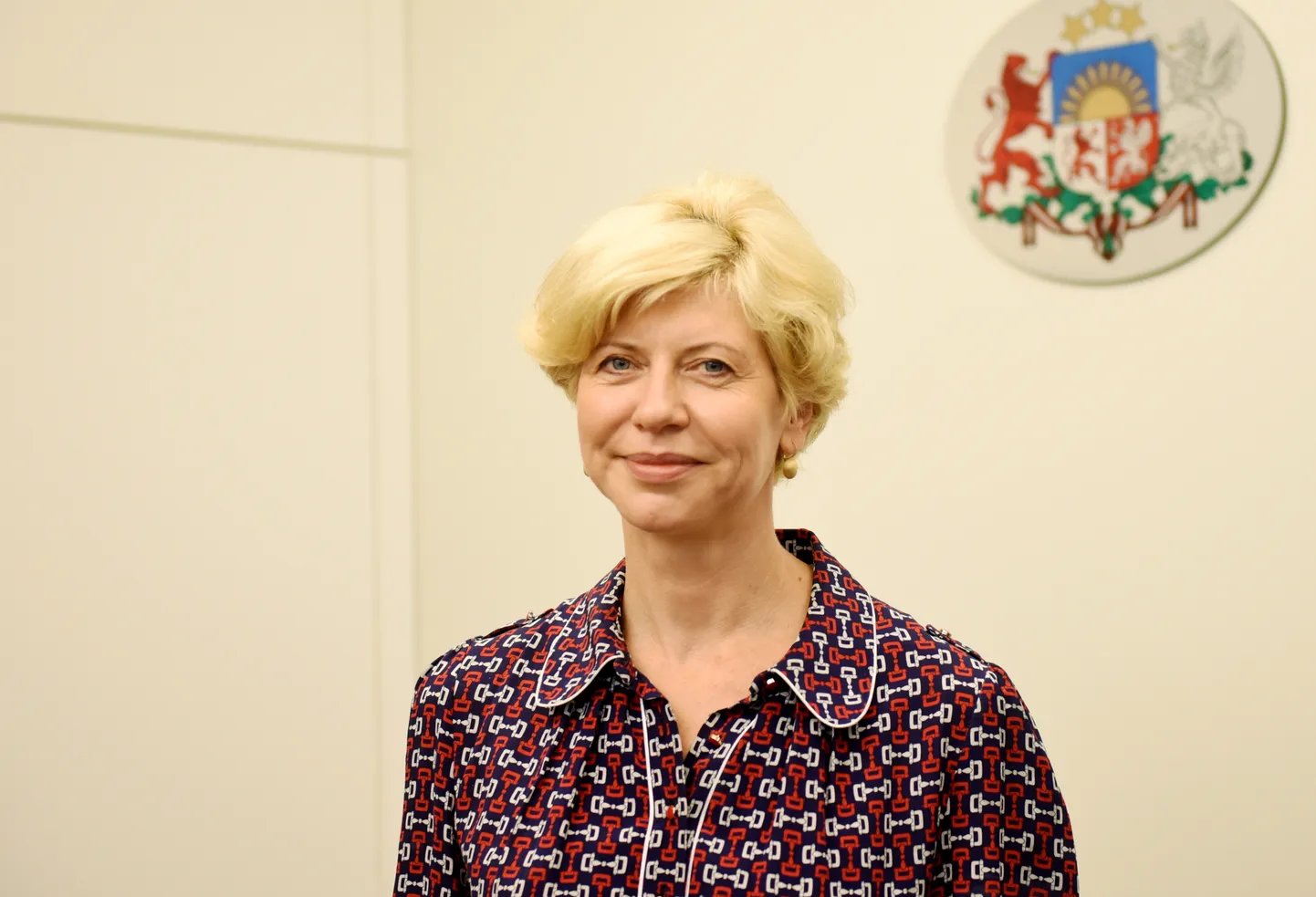 Izglītības un zinātnes ministre Anda Čakša piedalās pasākumā, kura laikā Izglītības un zinātnes ministrija un Latvijas Olimpiskā komiteja pasniedz tērpus Latvijas delegācijai Parīzes paraolimpiskajās spēlēs.