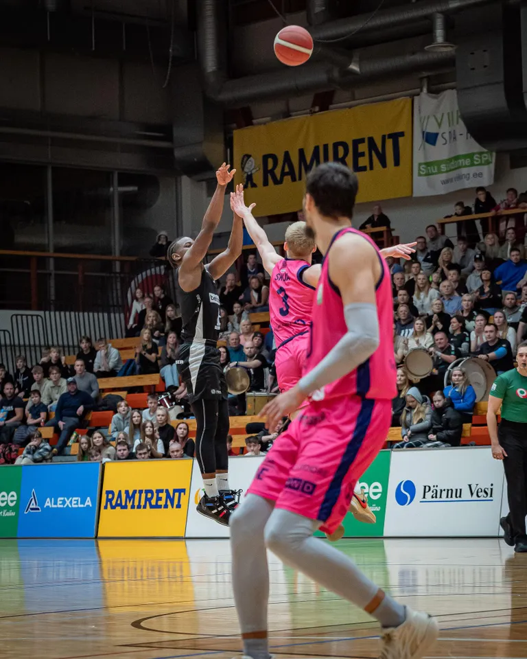 Isaiah Hart kõmmutas Pärnu särgis nii mõnegi võiduviske.