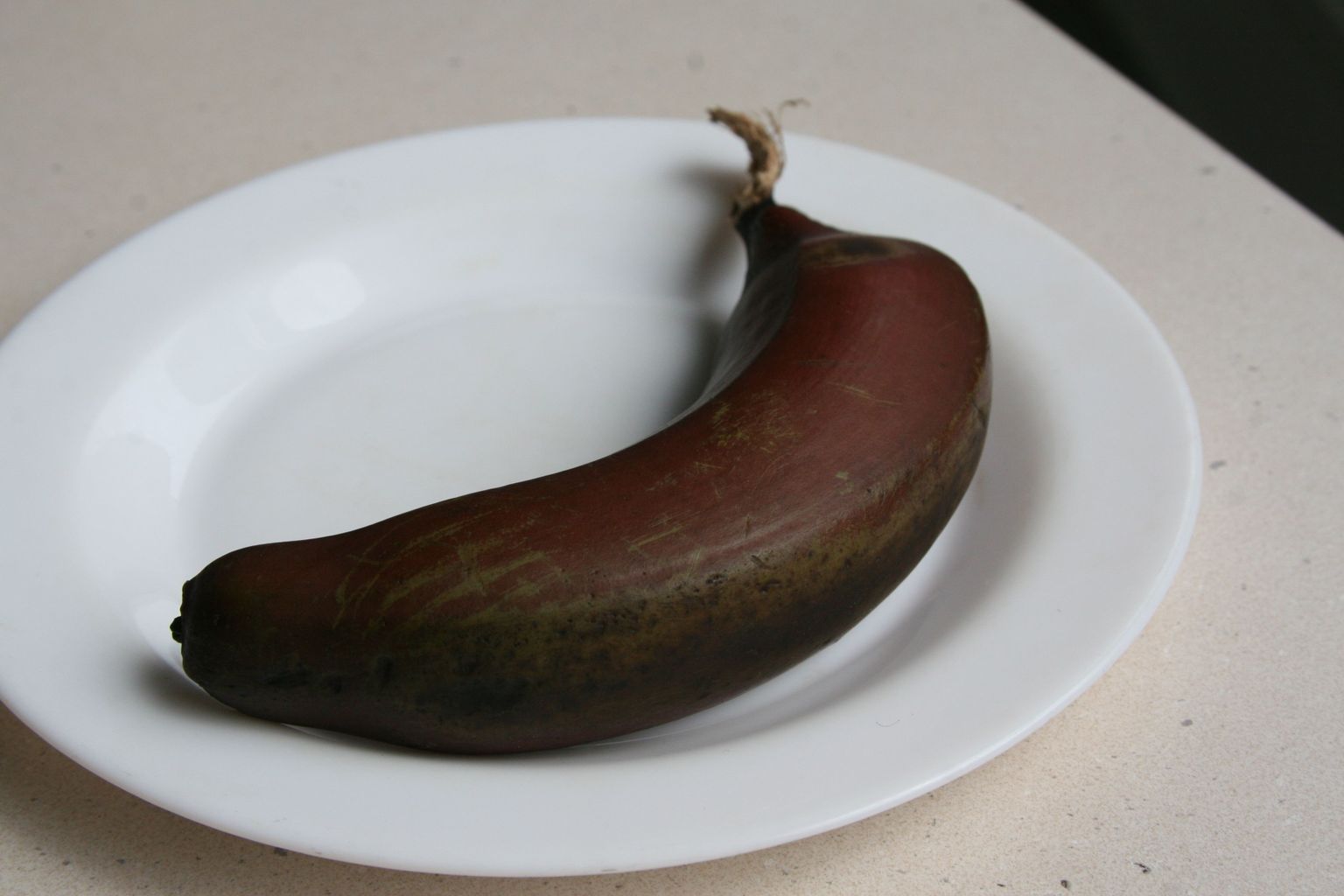 Punase banaani kilo maksab üle paarisaja krooni.