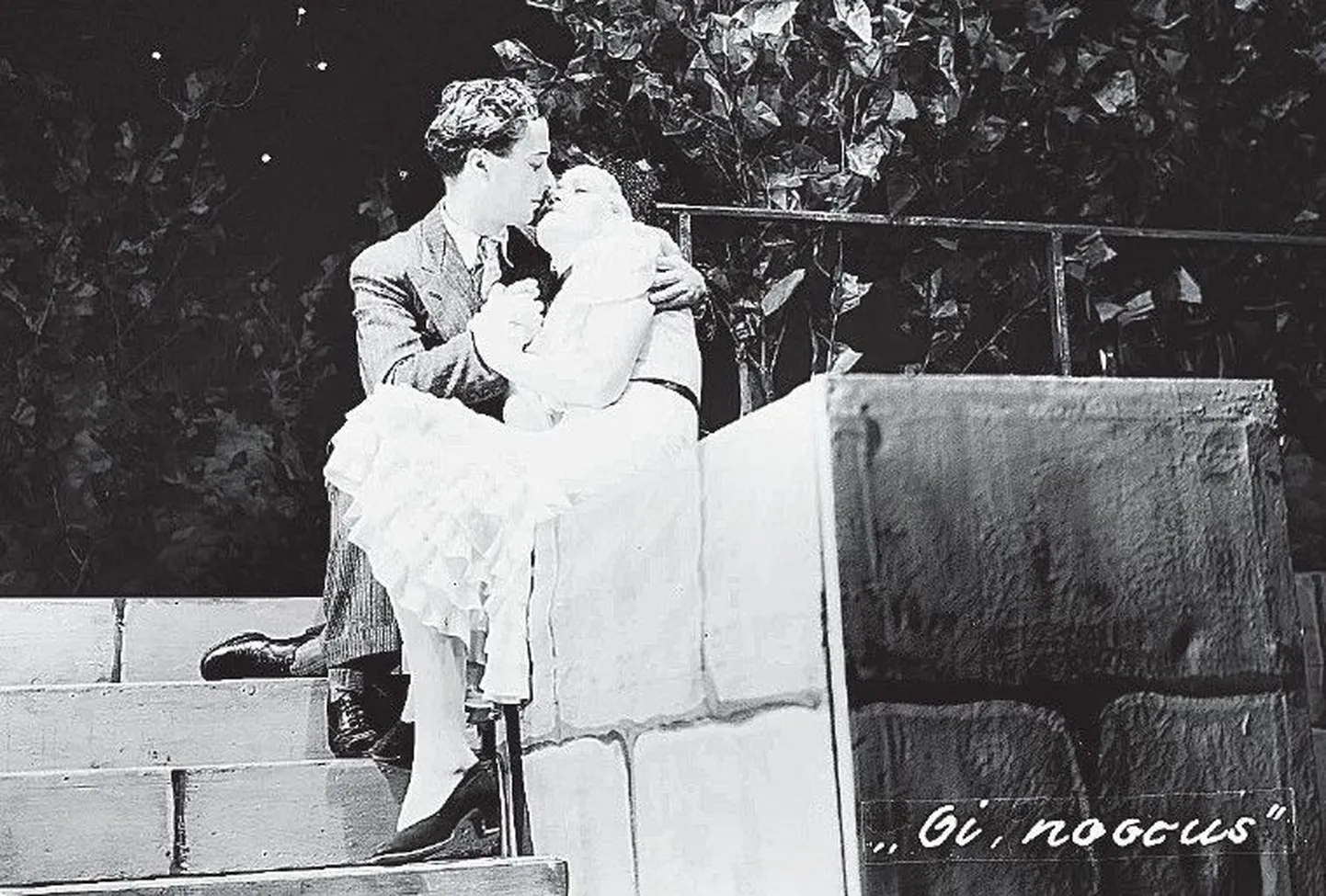 Ants Eskola lavastuses «Oi, noorus» 1935. aastal Estonia teatris.