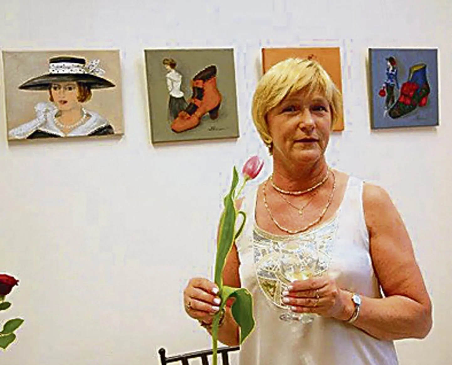 Kuurordigaleriis Central näeb Malle Heinoneni maalinäitust „Naiselik maailm“.
