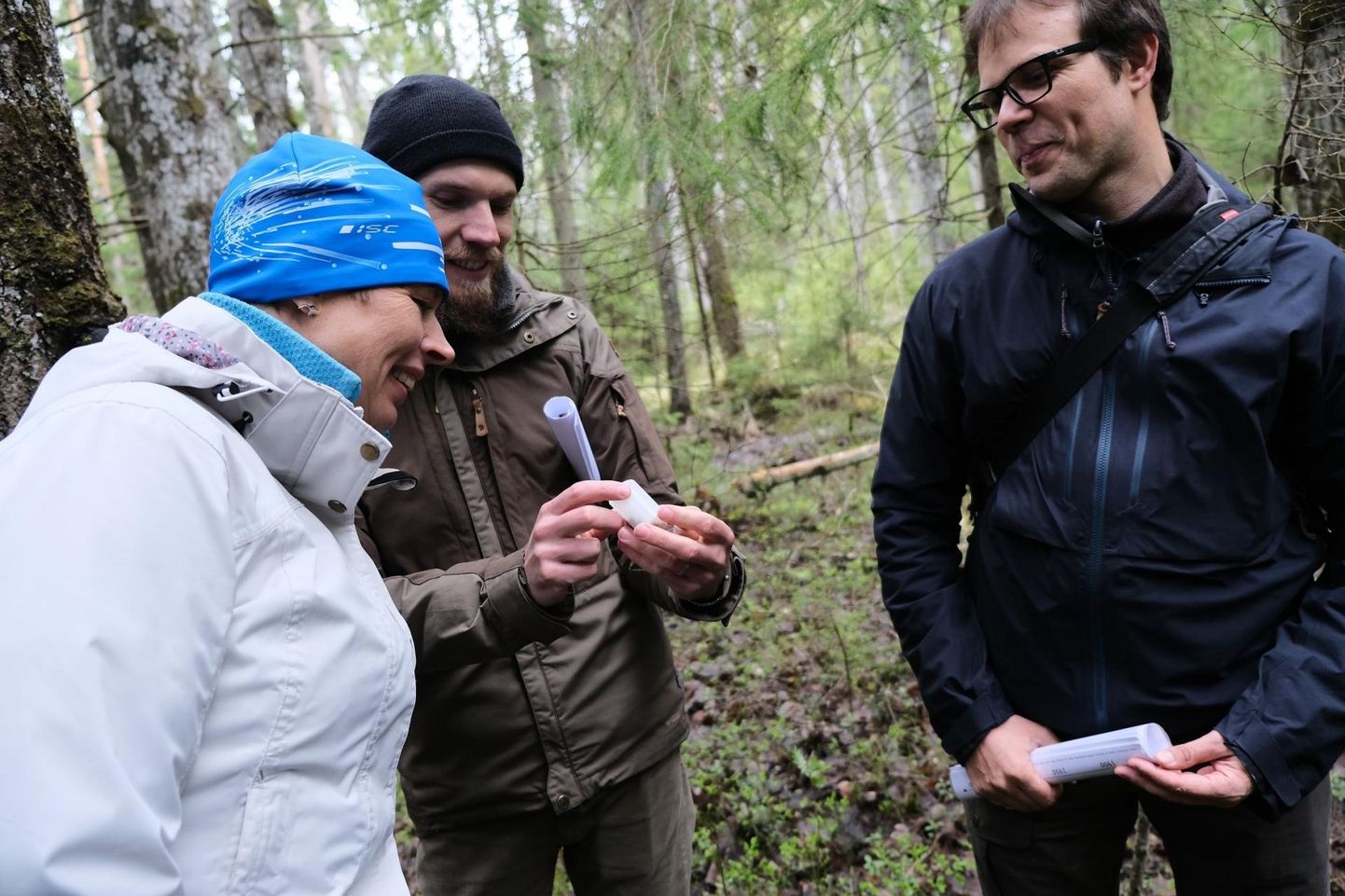 President Kersti Kaljulaid tutvus lendorava elupaigaga Lääne-Virumaal.