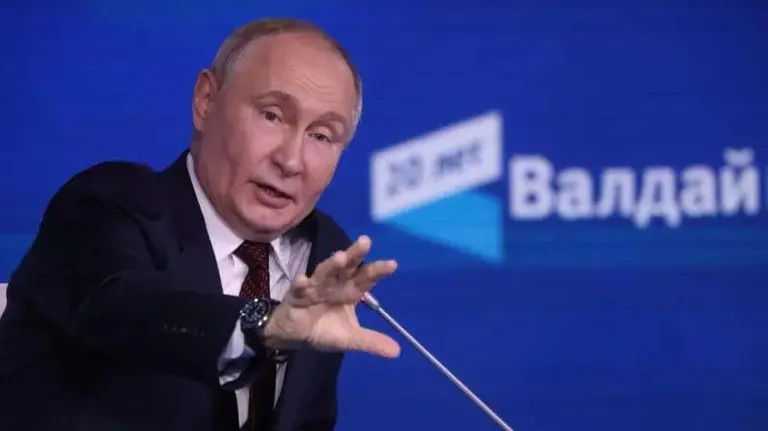 15 ноября немецкий канцлер Олаф Шольц впервые за два года поговорил с Путиным. В Киеве заявили - «это ящик Пандоры».