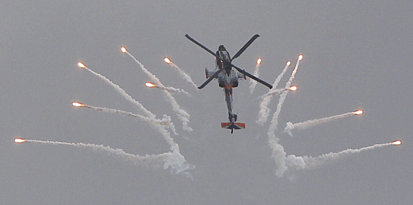 Ilustratīvs attēls. Helikopters AH-64 Apache 