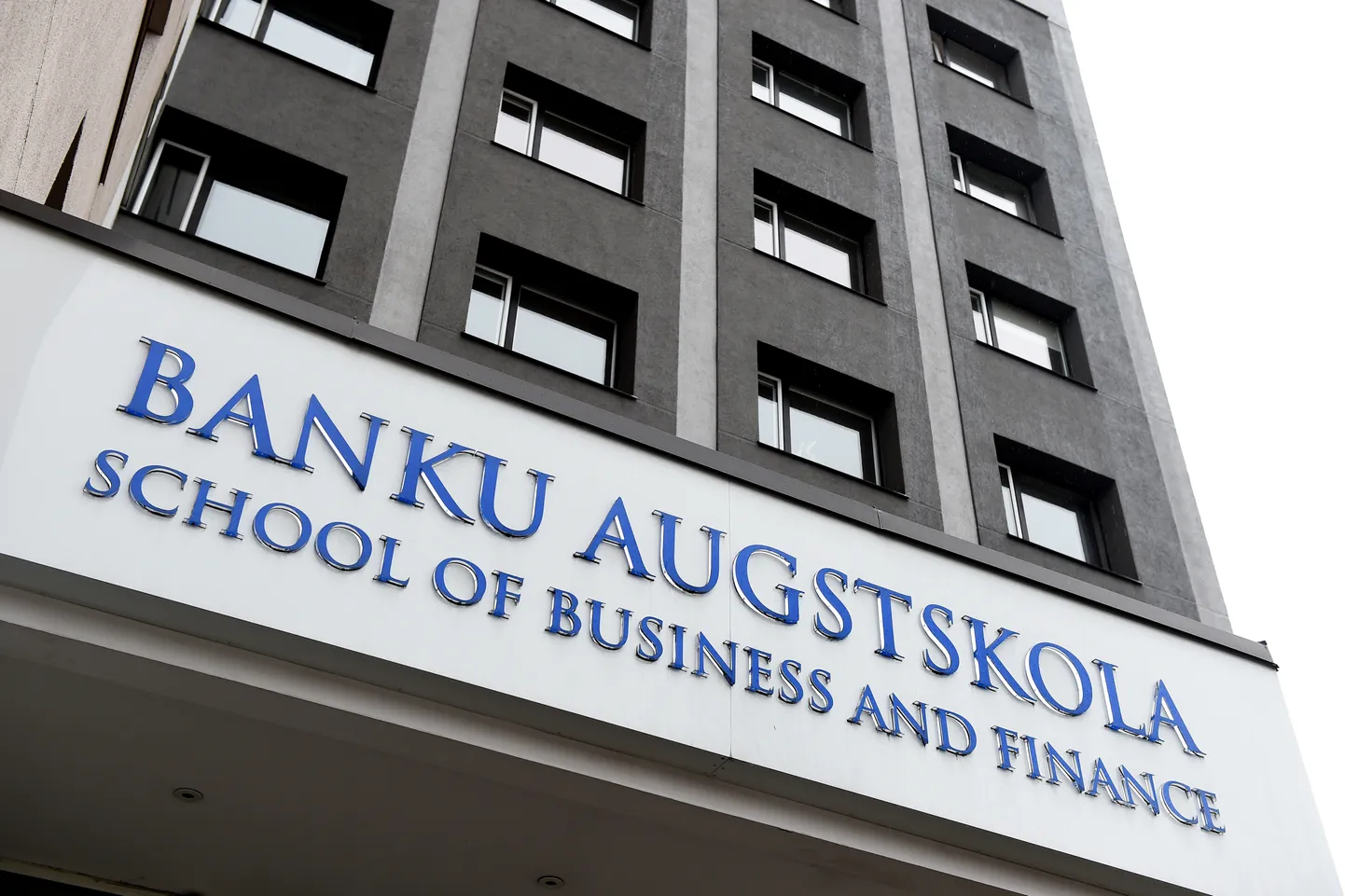 Banku augstskolas ēka.