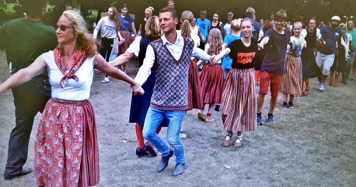 Kihnus moodustatakse inimkett