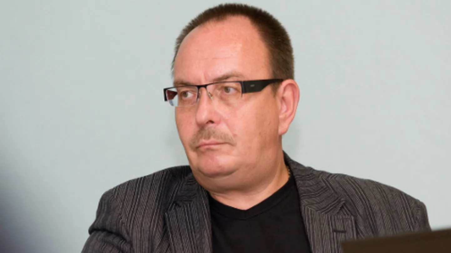 Kalle Kekki on mitmekesise töökogemusega inimene ja nimetab ennast IRLi mitteaktiivseks liikmeks.