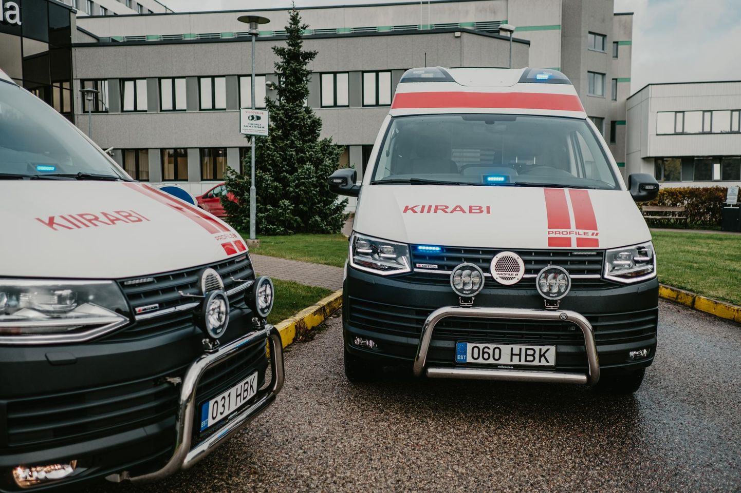 Pärnu kiirabi uued autod.