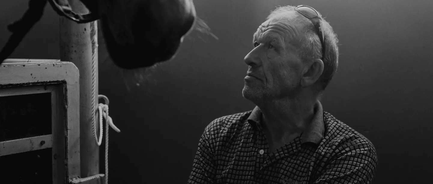 Kaader Vladimir Loginovi dokumentaalist «Hipodroom».