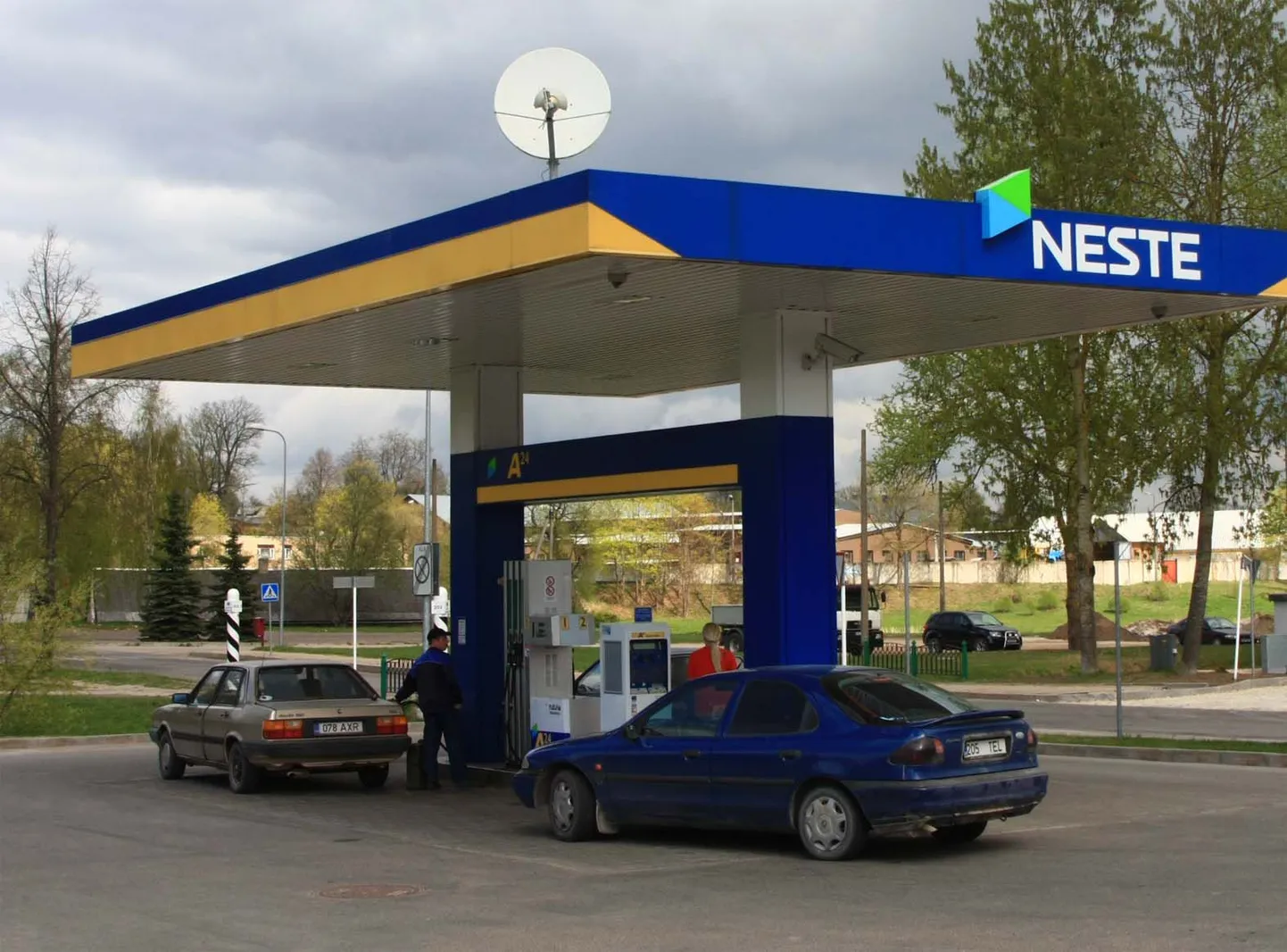 Neste automaattankla Valgas