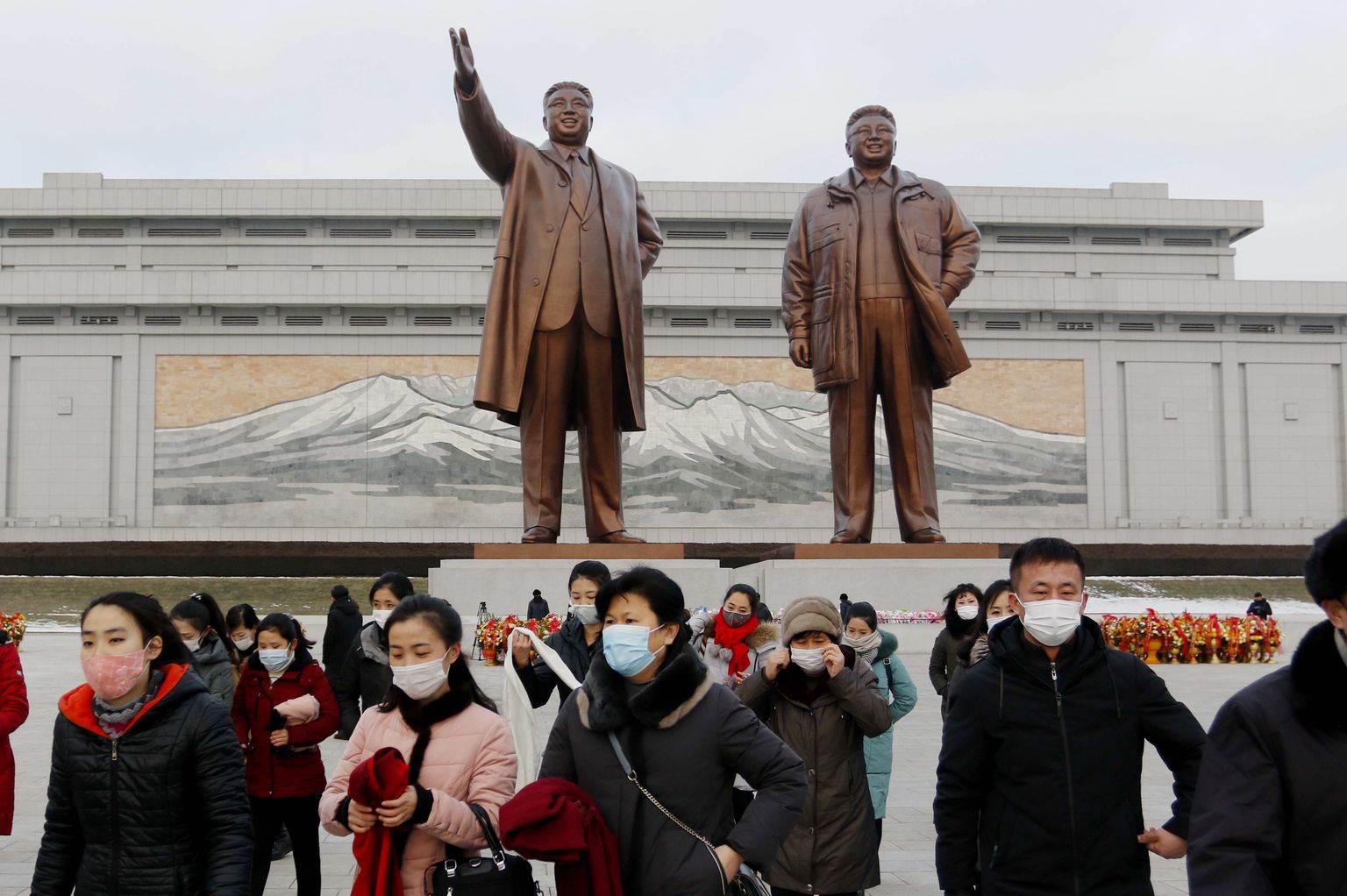 Kim-il Sungi ja Kim Jong-il'i monumendid.