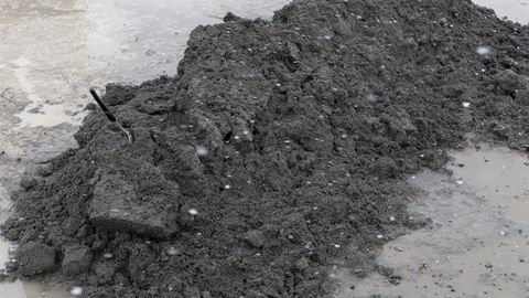 UURING ⟩ Fosforiidi kaevandamine Eestis ei ole praegu tasuv