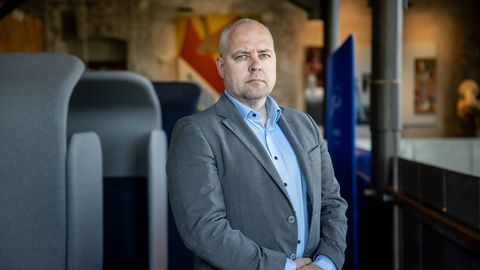 INTERVJUU ⟩ RKK teadur Marek Kohv: Kreml kompenseerib rindekaotusi hübriidrünnakutega Euroopa vastu