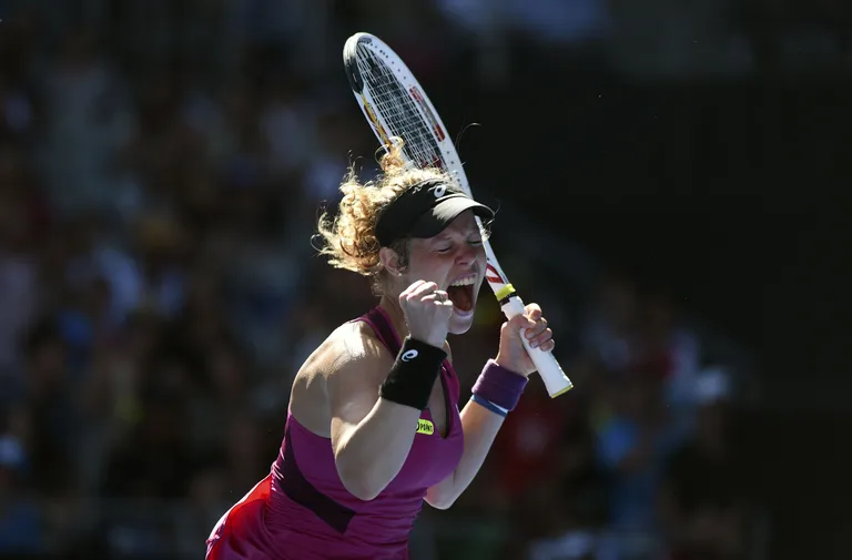 Sakslanna Laura Siegemund sai tasavägises mängus jagu Jelena Jankovicist. FOTO: Scanpix