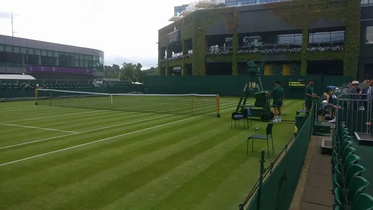 Wimbledoni 17. väljak, kuhu mõne tunni pärast astuvad nii Anett Kontaveit kui Kairi Karpa. Foto: