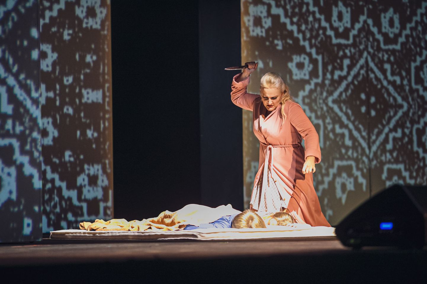 Vincenzo Bellini ooper "Norma" oli mullu Narva ooperipäevade suurel laval ülimenukas.