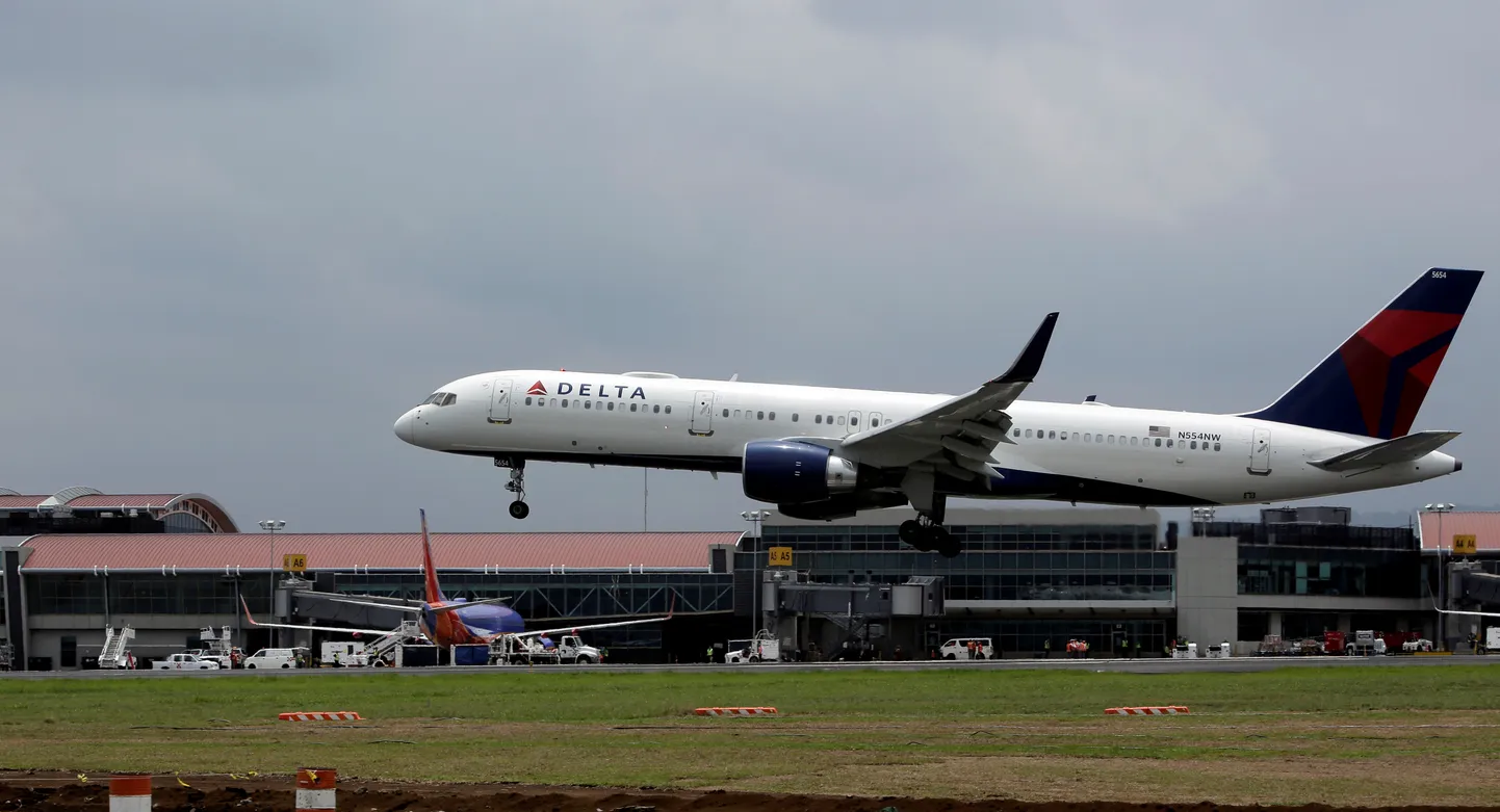 Самолет авиакомпании Delta.