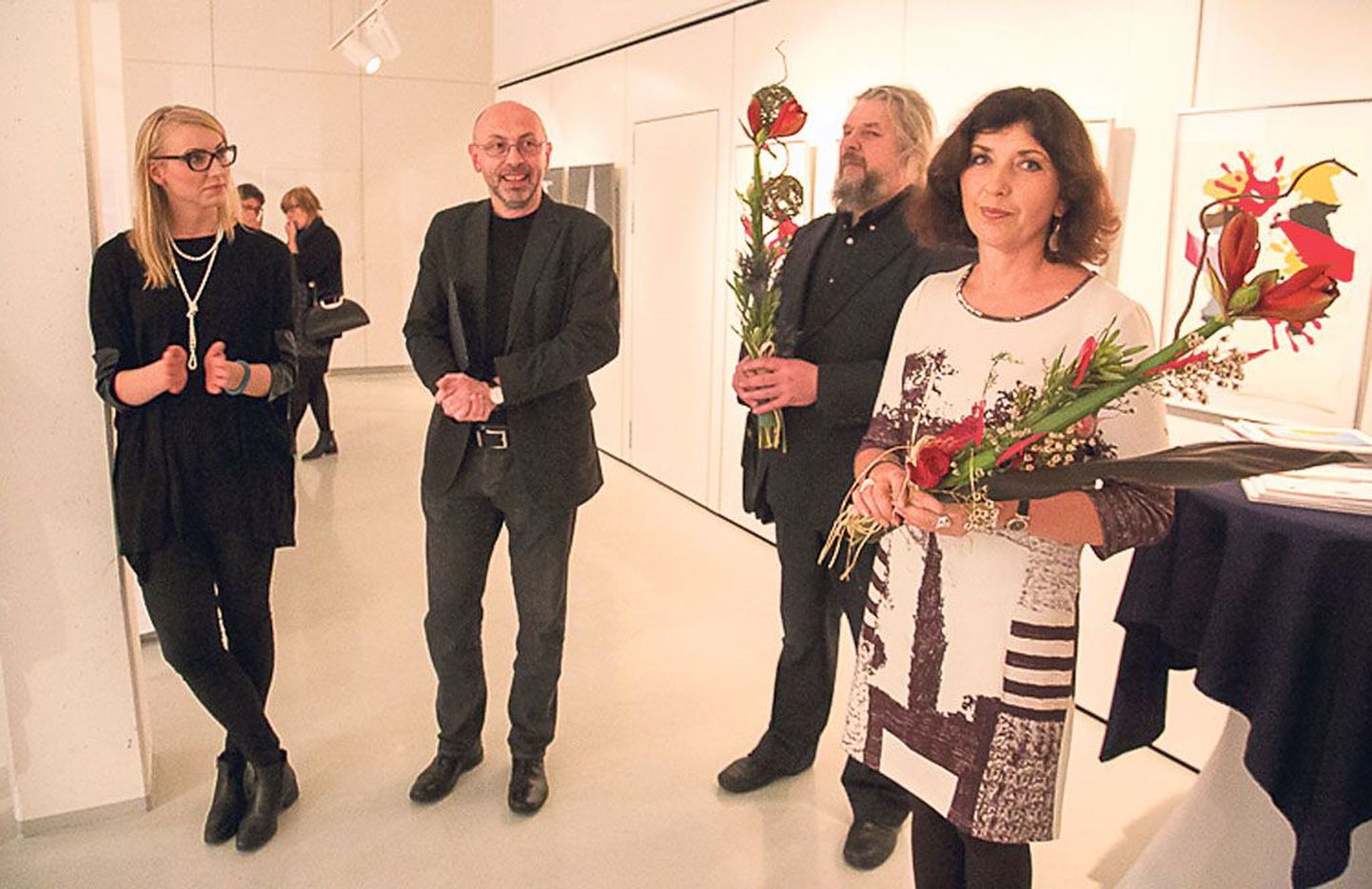 Balti keti kui kolme riigi ühtsuse sümboli aastapäeva tähistava näituse avamisel Pärnu muuseumis said sõna Eesti, Läti ja Leedu kunstiringkondade esindajad.