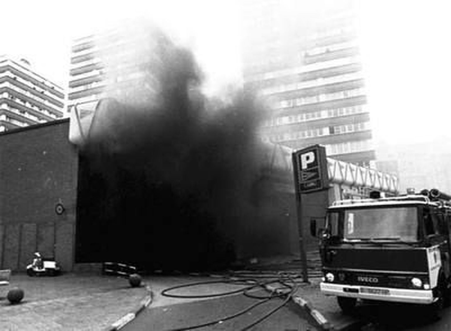 1987. aasta rünnaku objektiks sattunud Hipercori supermarket.