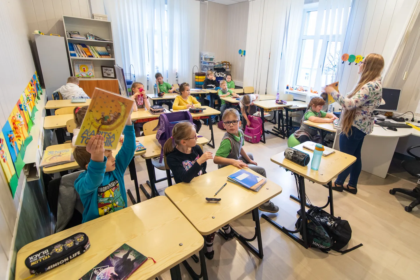 Jõhvi põhikooli pere on Jaama tänava asendushoones kohanenud.