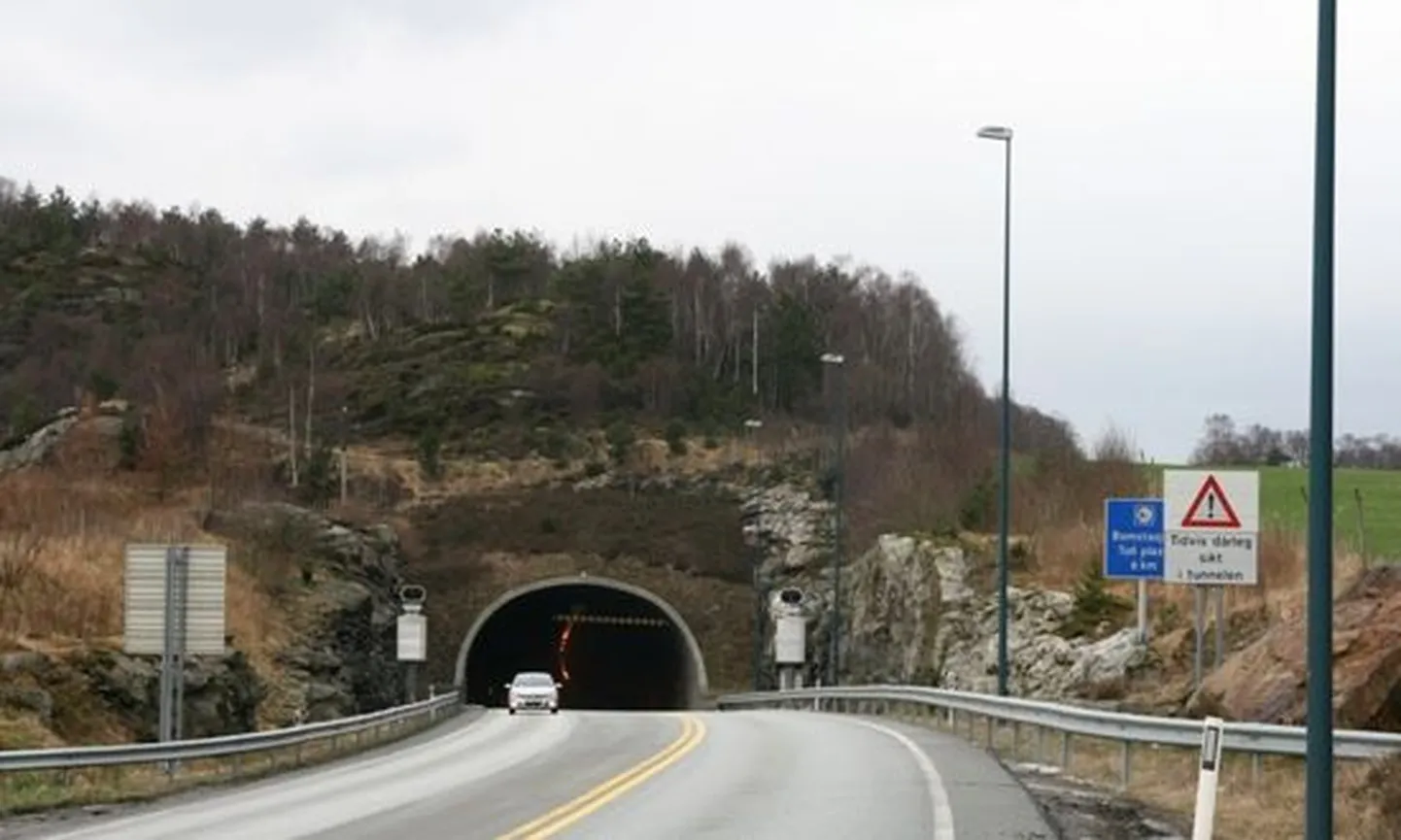 Eiksundi tunnel.